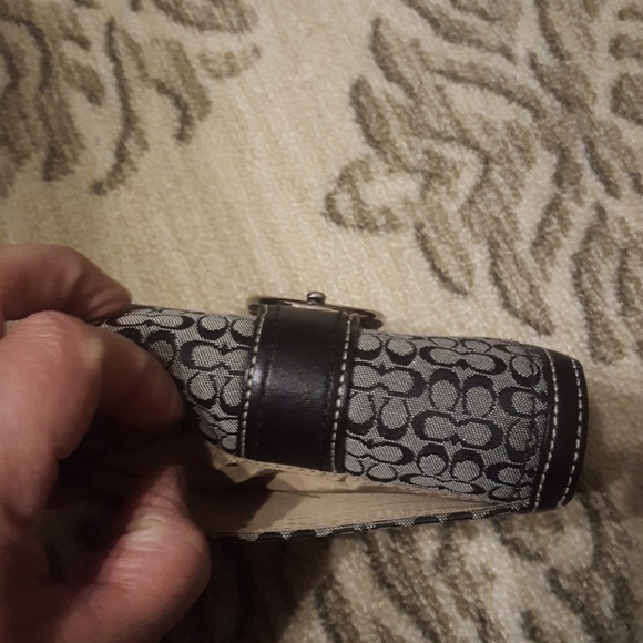 Authentic signature Coach wallet - Picture 4 of 5